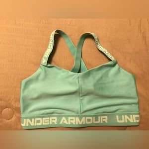 UA aqua sports bra